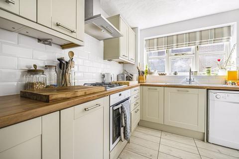 4 bedroom house to rent, Joyce Close, Cranbrook