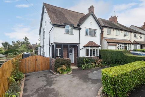104 Four Oaks Common Road, Sutton Coldfield, B74 4NN