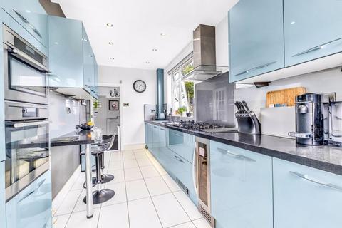 104 Four Oaks Common Road, Sutton Coldfield, B74 4NN