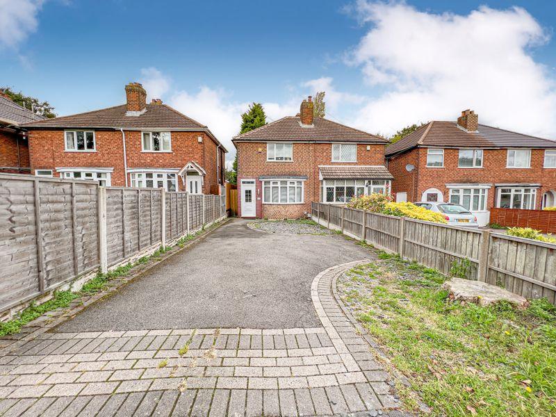 Bridle Lane, Streetly, Sutton Coldfield, B74 3QT 2 bed semidetached