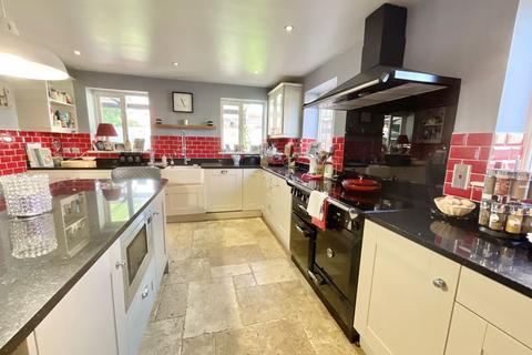 4 bedroom detached house for sale - London Road, Woore, Shropshire