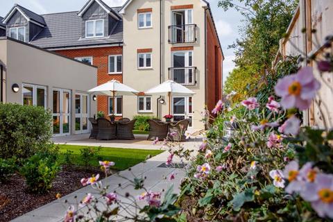 2 bedroom retirement property for sale, Beaconsfield Road, Slough