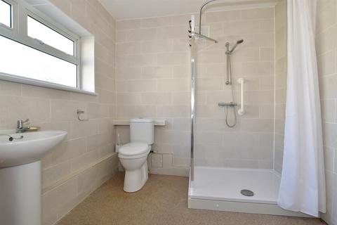 39 Wyles Road, Chatham, ME4 6LD