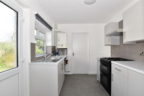 39 Wyles Road, Chatham, ME4 6LD