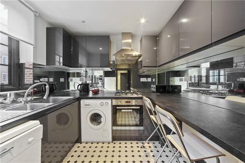 2 bedroom apartment to rent - Chelsea Manor Street, London, SW3