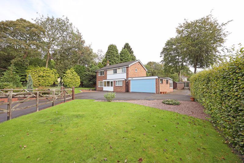 Caverswall Road, Blythe Bridge 4 bed detached house for sale £450,000