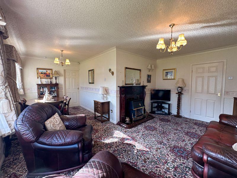Kenley Avenue, Endon, Staffordshire Moorlands, ST9 3 bed detached