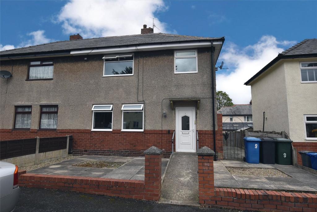 Musden Avenue, Helmshore, Rossendale, BB4 3 bed semidetached house for