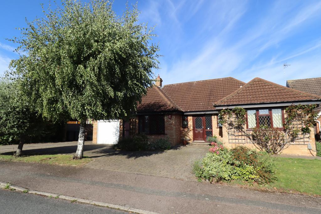 Lighthorne Rise, Barton Hills, Luton, Bedfordshire, LU3 3XG 3 bed