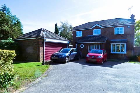 3 bedroom detached house for sale, Colchester Road, West Mersea