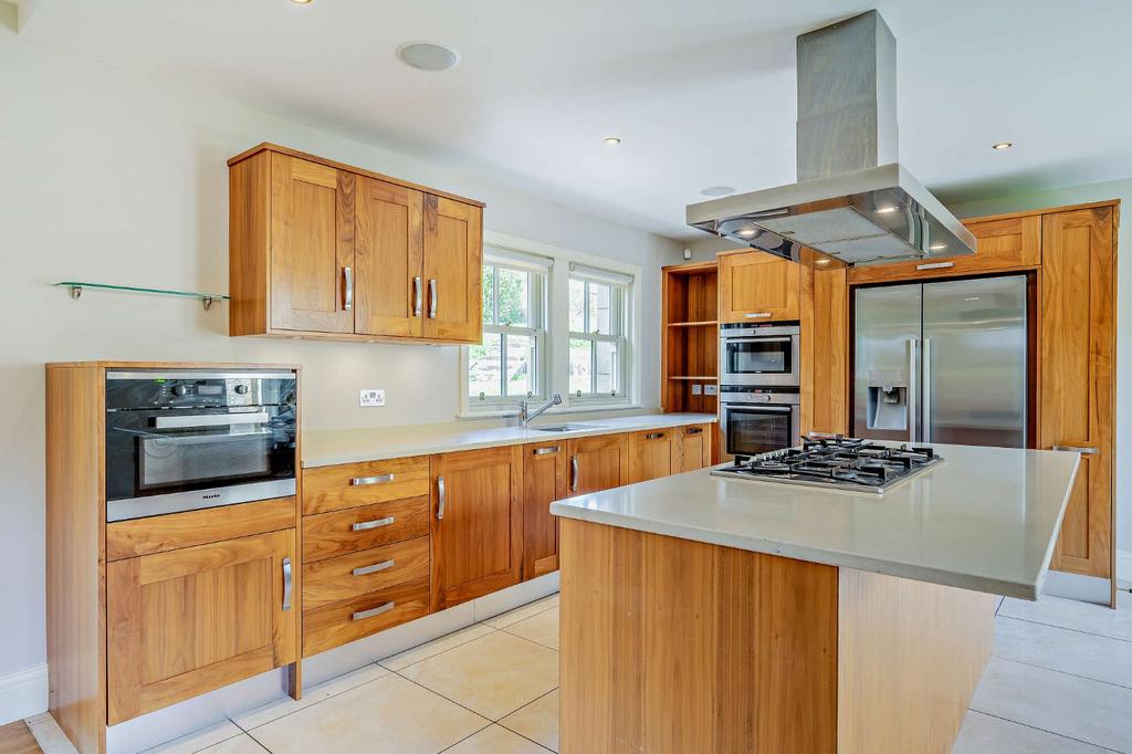 Kitchen/Breakfast