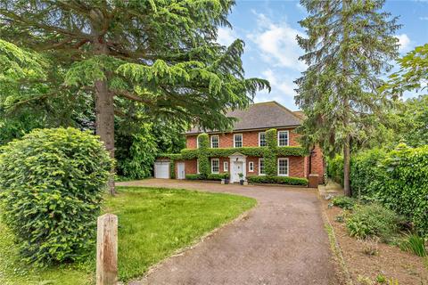 4 bedroom detached house for sale, Hayway, Rushden, Northamptonshire, NN10