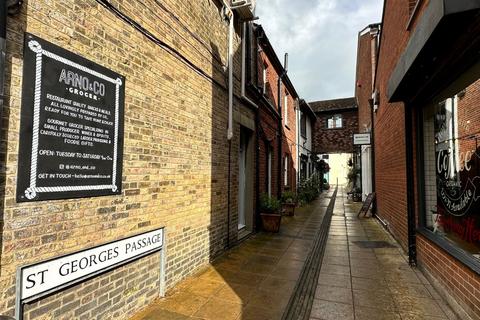 undefined, St Georges Passage, Deal, Kent, CT14