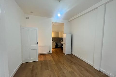 1 bedroom flat to rent, Hermand Street, Slateford, Edinburgh, EH11