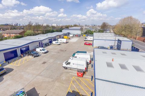 Industrial unit to rent, London SE24