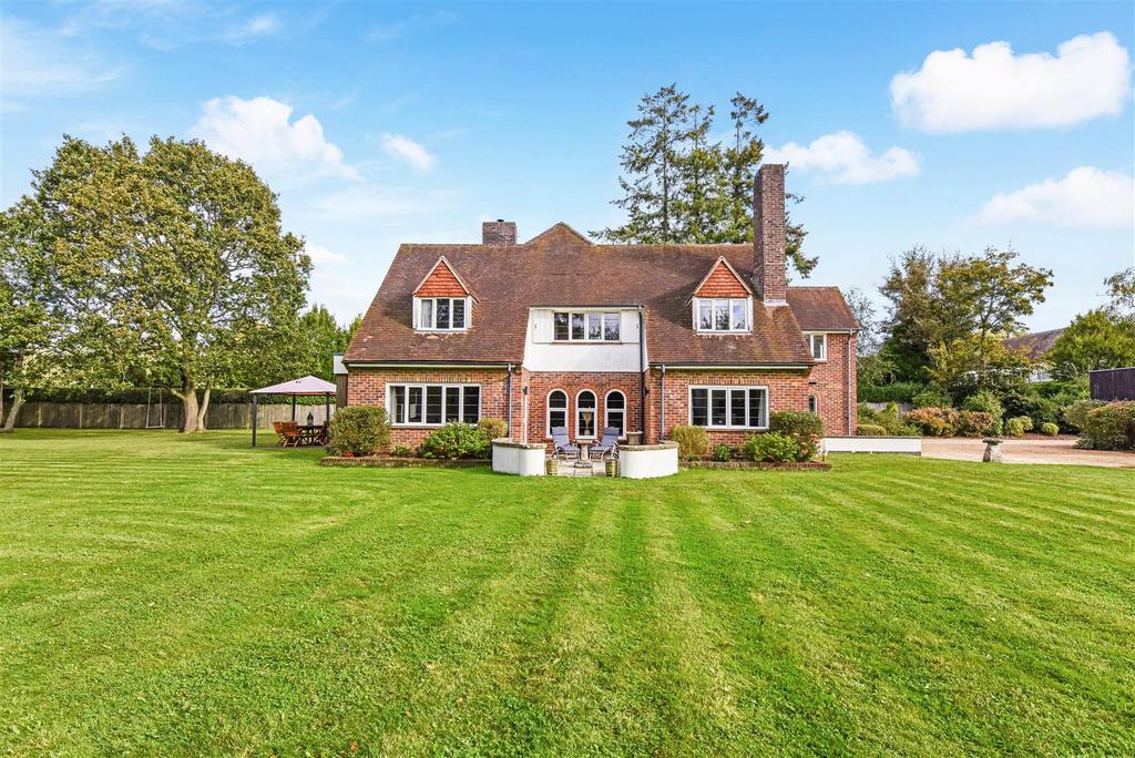 Links Lane, Rowland's Castle 5 bed detached house for sale £2,000,000