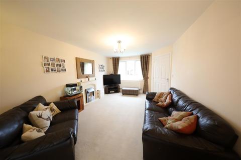 4 bedroom detached house for sale - Chartwell Gardens, Kingswood, Hull