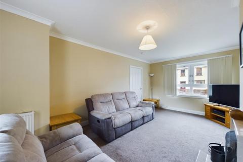 2 Carn Dearg Road, Fort William, PH33 6QB