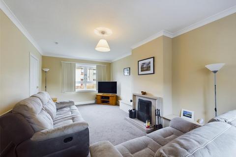 2 Carn Dearg Road, Fort William, PH33 6QB