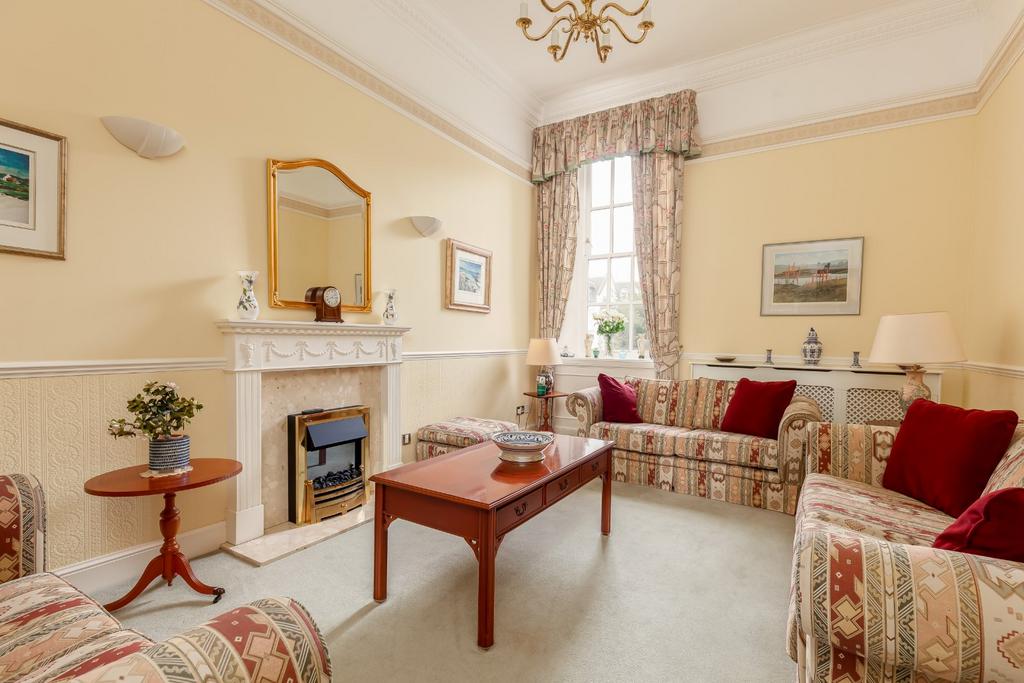 Flat 4, 11 The Steils, Glenlockhart, Edinburgh, EH10 4 bed apartment ...