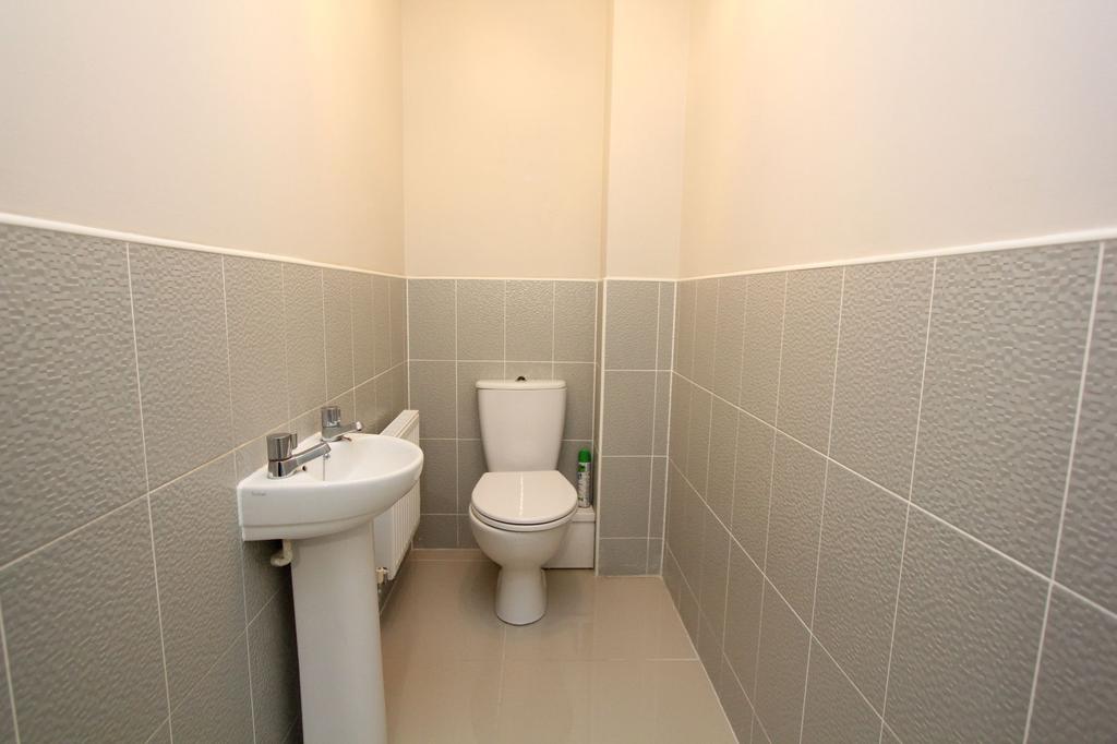 Cloakroom/WC.