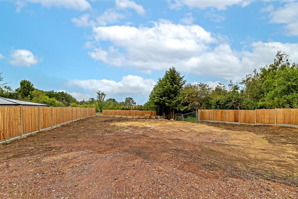 Land Behind Daval-8.jpg