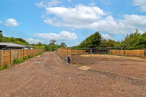 Wexhams Lye Lane, Bricket Wood, St Albans, AL2 3TB