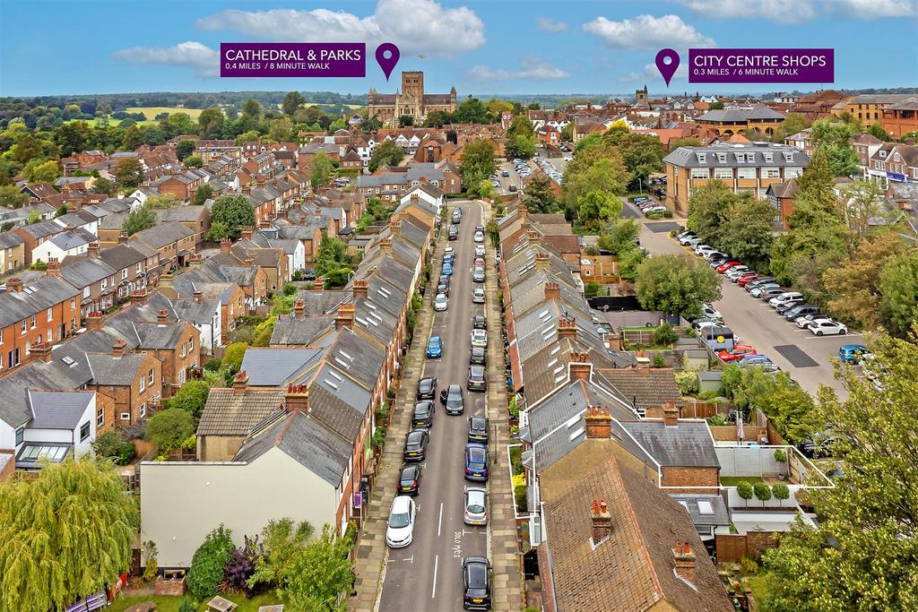 Hart Road, St. Albans 3 bed terraced house for sale £795,000