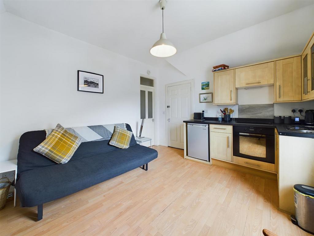 Lounge/kitchen