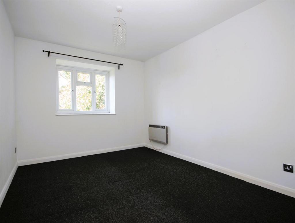 Bedroom.JPG