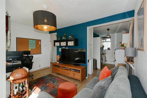 1 bedroom flat for sale - Sidney House, Old Ford Road, London
