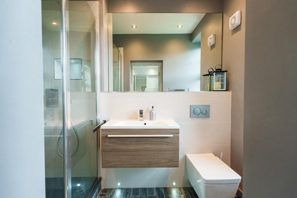 En-suite-1.jpg