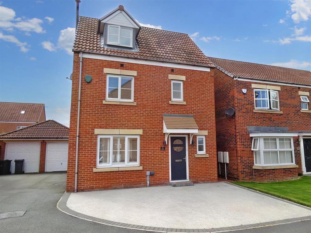 Ridley Gardens, Shiremoor 4 bed detached house for sale £349,950