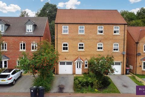45 Canalside View, Kilnhurst, Mexborough, S64 5SD