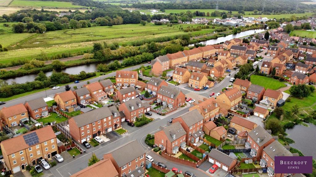 Thumbnail DJI 0970.jpg