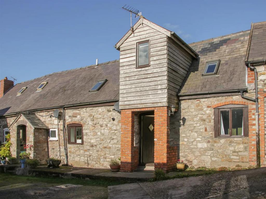 Spring cottage porch(s1)2020.jpg