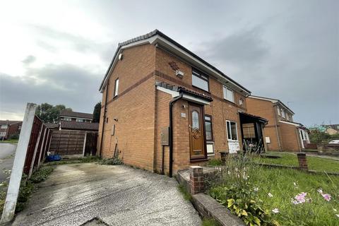 1 Neenton Square, Manchester, M12 5PT