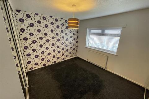 1 Neenton Square, Manchester, M12 5PT