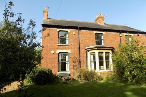 4 bedroom character property for sale - Belvoir Road, Bottesford, Nottingham
