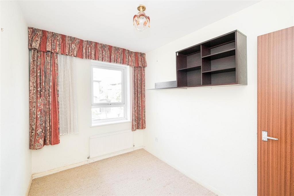 Flat 3 Clover court Clevland road-3.jpg