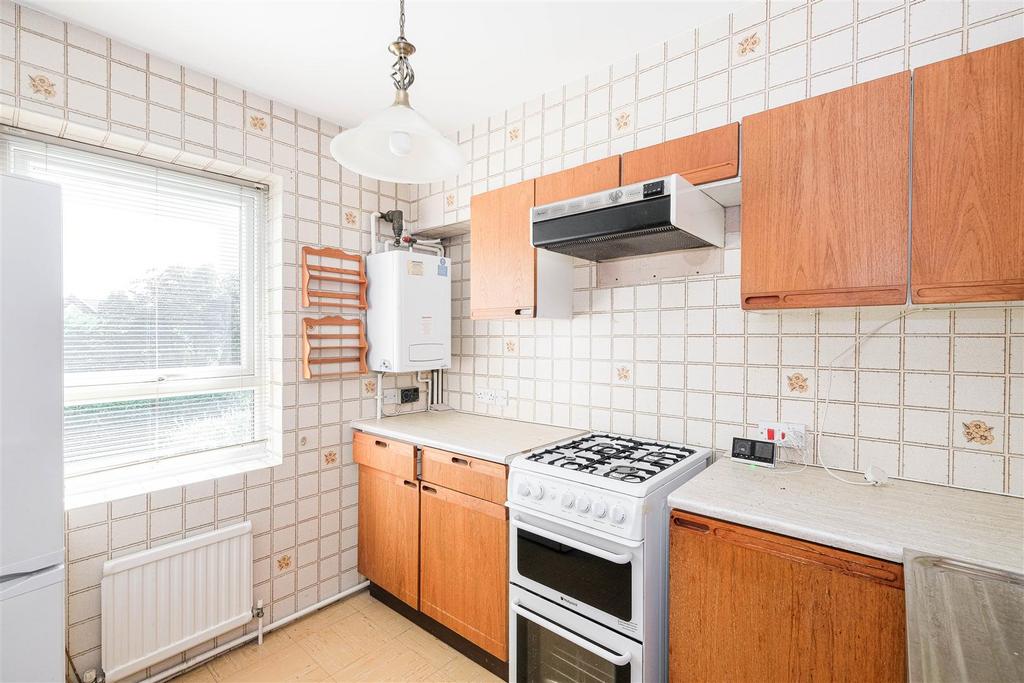 Flat 3 Clover court Clevland road-14.jpg