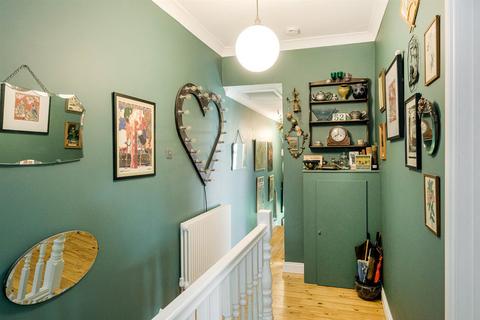 52 Devonshire Road, London, E17 8QJ
