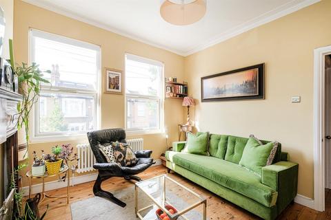 52 Devonshire Road, London, E17 8QJ