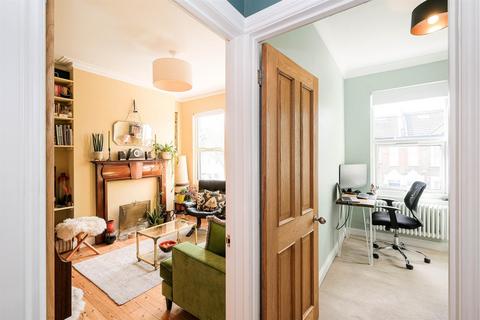 52 Devonshire Road, London, E17 8QJ
