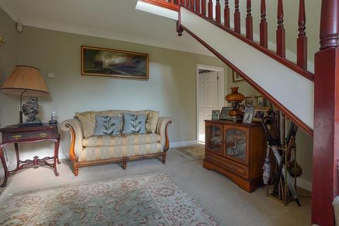 4 bedroom detached house for sale, Charlecote, Warwick