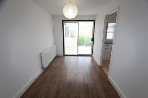 11 Bents Close, Clapham, Bedford, MK41 6DZ