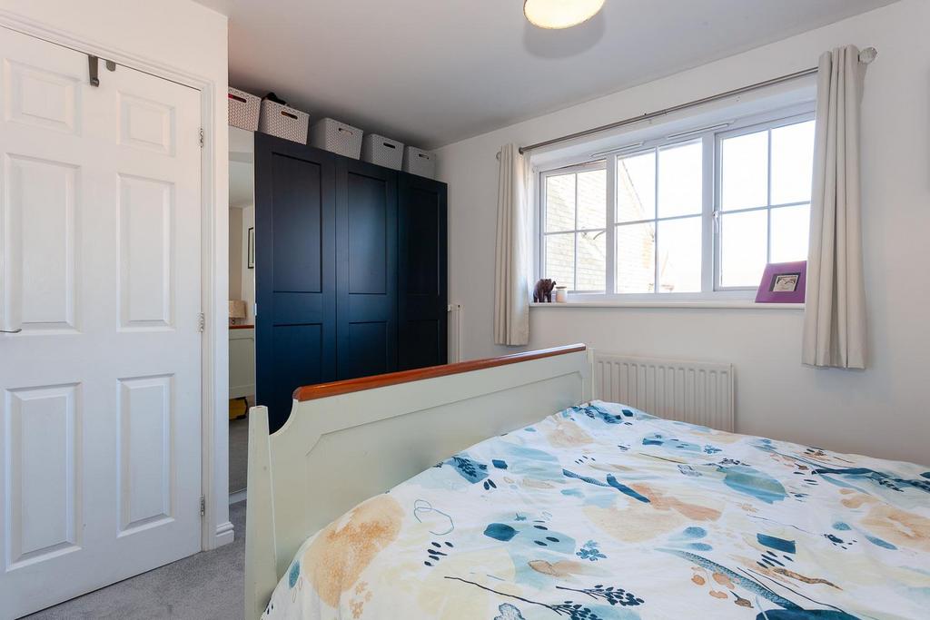 97 Grantham Ave-4.jpg