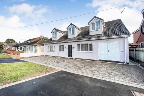 15 Parrotts Grove, Coventry, CV2 1NQ