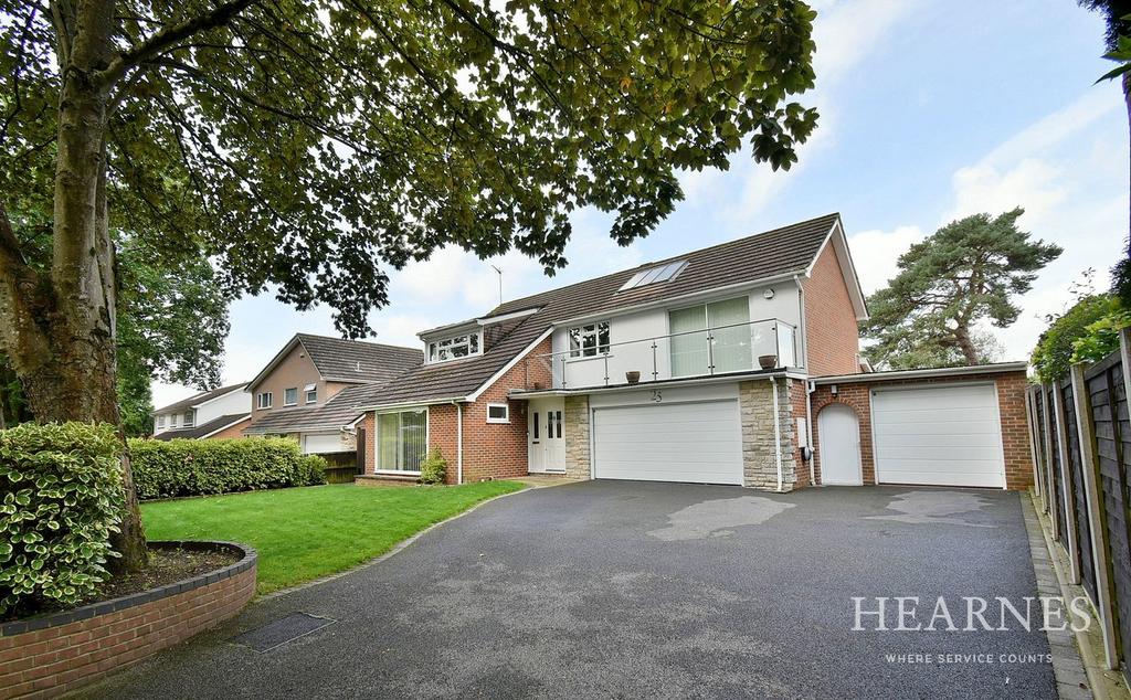 Beaufoys Avenue, Ferndown, BH22 4 bed detached house for sale £785,000