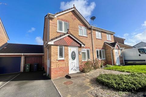 3 bedroom semi-detached house for sale, Wester-Moor Drive, Roundswell, Barnstaple